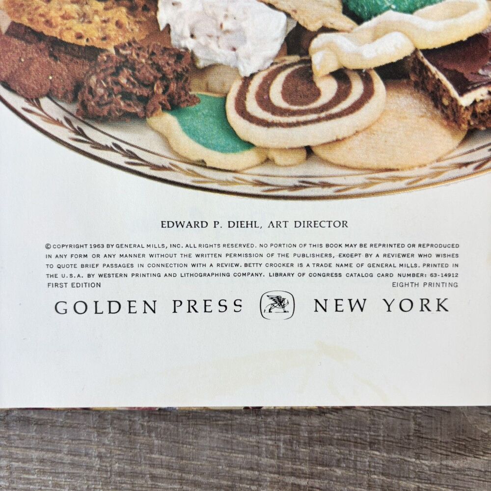 Vtg 1963 Betty Crocker's Cooky Book 1st Edition 8th Printing Spiral Bound HC - Picture 5 of 13